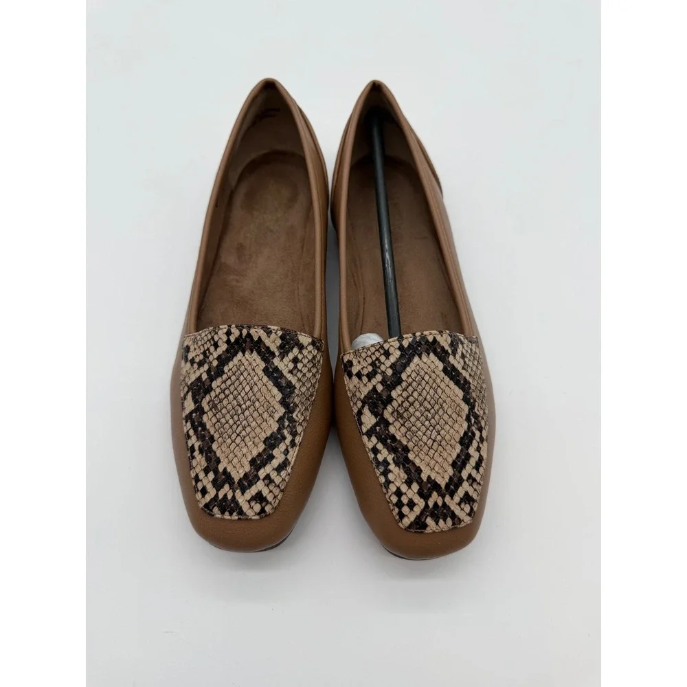 Easy‎ Street Womens Tan Snakeskin Print Loafers Flats 7W 31-5494